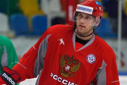 Хоккеист сборной России перенес операцию поcле двойного перелома челюсти