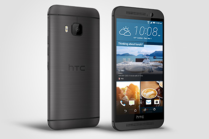 HTC начала продажи в России флагманского смартфона