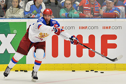 Врач сборной России по хоккею раскритиковал борта на арене ЧМ в Чехии