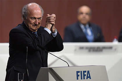 Букмекеры посчитали возвращение Блаттера на пост главы ФИФА маловероятным