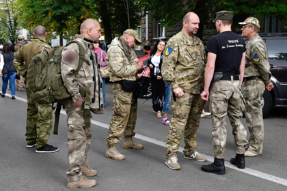 СМИ сообщили о выставленном сторонниками «Правого сектора» блокпосте в Киеве