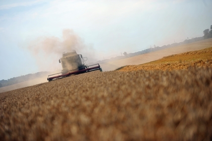 В ДНР сообщили о поставках из России более 200 единиц сельхозтехники