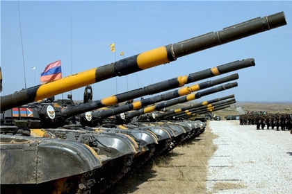 Ереван заявил о первом за 20 лет артиллерийском обстреле Карабаха