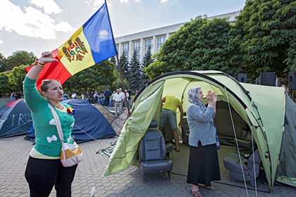 Протестующие в Кишиневе решили прекратить переговоры с властями