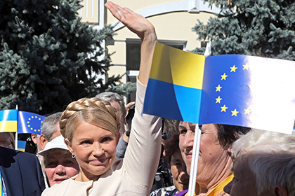 Украинцы обязали Порошенко подумать об отправке Тимошенко в Гондурас