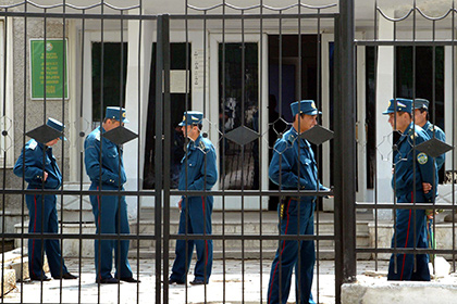Узбекистанских милиционеров обвинили в пытках несовершеннолетнего