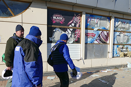 В Донецке из-за обстрела прекратили занятия в школах