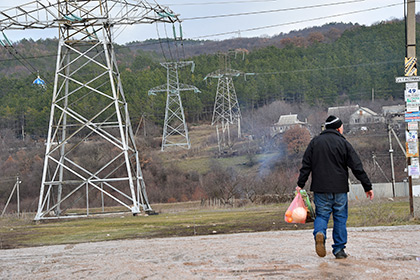 В ходе соцопроса половина украинцев поддержала отключение электроэнергии Крыму