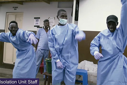 Жители Сьерра-Леоне попрощались с лихорадкой Эбола песней