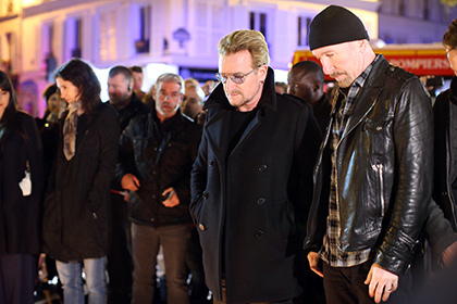 Музыканты U2 написали песню о терактах в Париже
