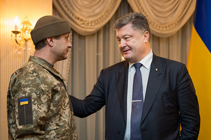 Порошенко помиловал россиянина в обмен на украинского «киборга»