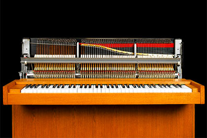 «Счастливое пианино» группы АВВА продадут на аукционе
