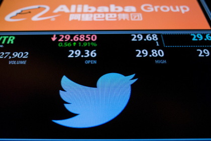 Акции Twitter рухнули на фоне глобального сбоя