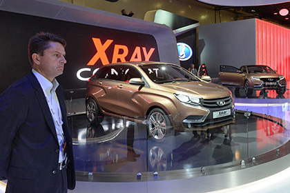 «АвтоВАЗ» объявил цены на Lada XRay