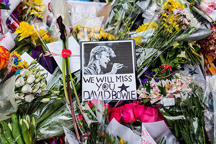 Дэвида Боуи тайно кремировали в Нью-Йорке