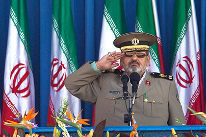 Глава иранской армии назвал задержание кораблей США «уроком» для конгрессменов