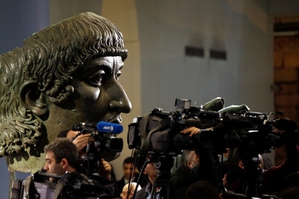 Прикрытые перед визитом Роухани античные статуи вызвали скандал в Италии