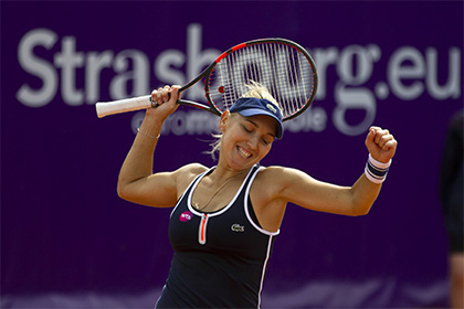 Россиянка Веснина вышла в финал Australian Open