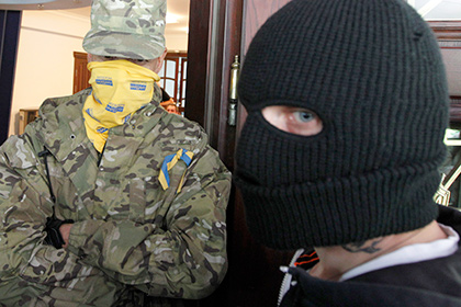 В Киеве из отеля выселили разгромивших целый этаж здания активистов Майдана