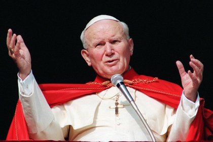 BBC раскрыл тайные отношения Иоанна Павла II с американкой