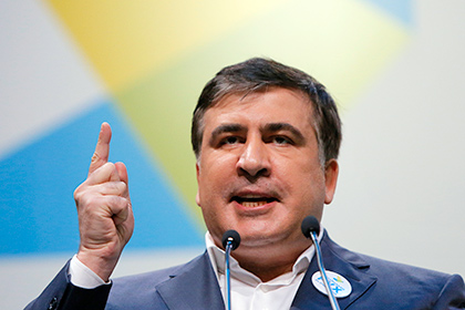 Саакашвили потребовал прекратить сотрудничество Украины с МВФ