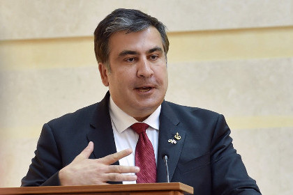 Саакашвили пожаловался на повышение зарплаты без его ведома