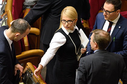 Тимошенко заявила о выходе ее фракции из правящей коалиции в Раде