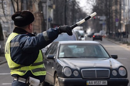 У луганских полицейских обнаружили нехватку еды на миллион гривен