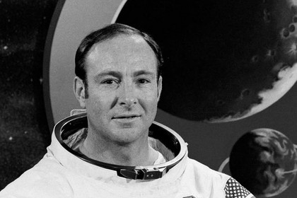 В США скончался шестой побывавший на Луне астронавт