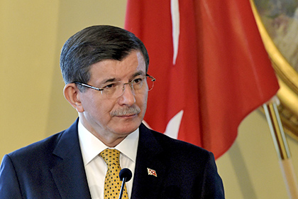 Давутоглу пообещал Турции светскую конституцию