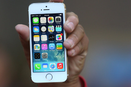 ФБР заплатило хакерам за помощь во взломе iPhone террориста из Калифорнии