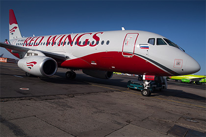 СМИ узнали о прекращении эксплуатации пяти Superjet авиакомпанией Red Wings