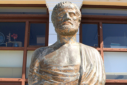 Найдена могила Аристотеля
