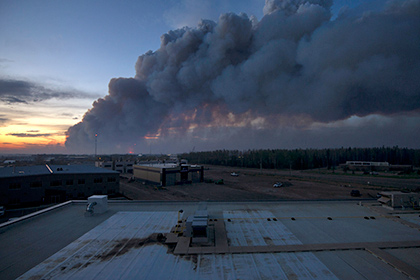 Нефтяники оценили потери из-за пожаров в Канаде