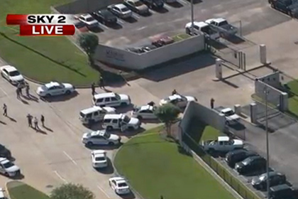 Неизвестный в Техасе открыл стрельбу рядом с двумя школами