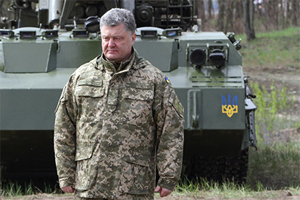Порошенко объявил перестройку в вооруженных силах Украины для вступления в НАТО