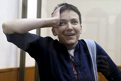 Порошенко поздравил весь мир с возвращением Савченко