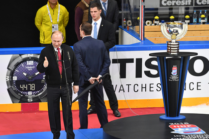 Путин поздравил сборную Канады с победой на российском чемпионате мира