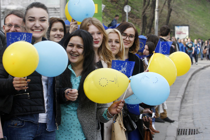 Украинский писатель призвал сограждан заполонить Европу ради вступления в ЕС