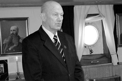 В Петербурге умер руководитель музея крейсера «Аврора»