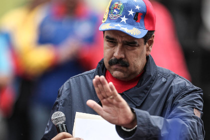 В Венесуэле собрали подписи для проведения референдума по отставке президента