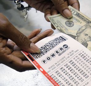 Житель Нью-Джерси выиграл в лотерею 430 миллионов долларов