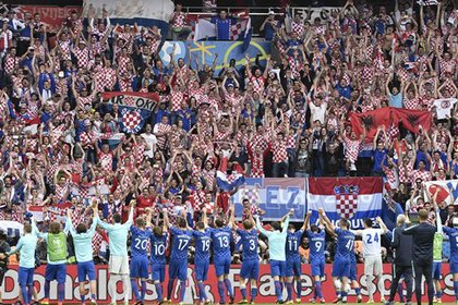 Фанат сборной Хорватии принял участие в праздновании гола в ворота турок