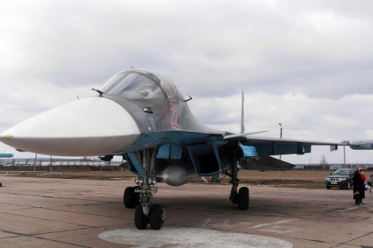 Российская авиация уничтожила четыре объекта ИГ по добыче нефти в Сирии
