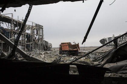 С «киборга» потребовали миллион гривен за потерянные в аэропорту Донецка снаряды