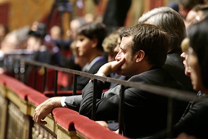 Сенат Франции рассмотрит резолюцию о смягчении санкций против России