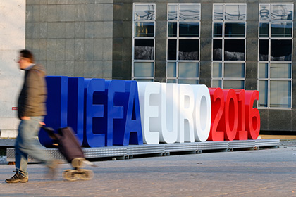 УЕФА условно дисквалифицировал сборную России до конца Евро-2016