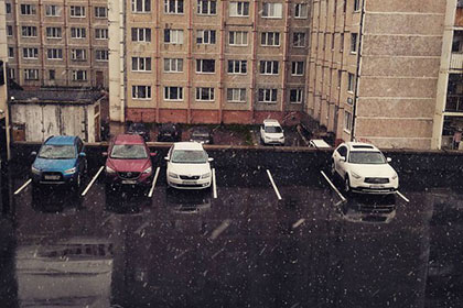 В соцсетях поразились выпавшему в первый день лета снегу