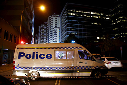 Австралийский грабитель скрылся на угнанной машине со стрелой в ягодице