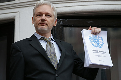 Сайт WikiLeaks атаковали хакеры